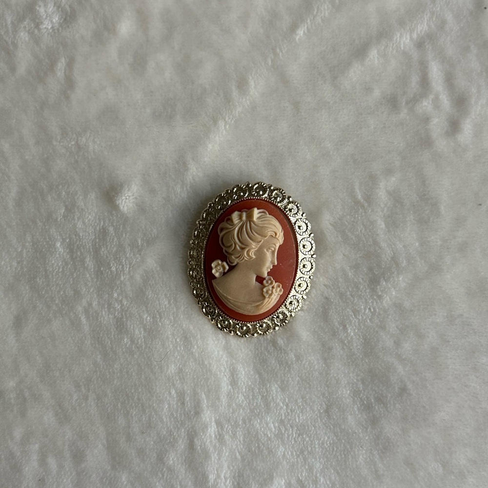 Vintage Cameo Brooch with Silver Accents